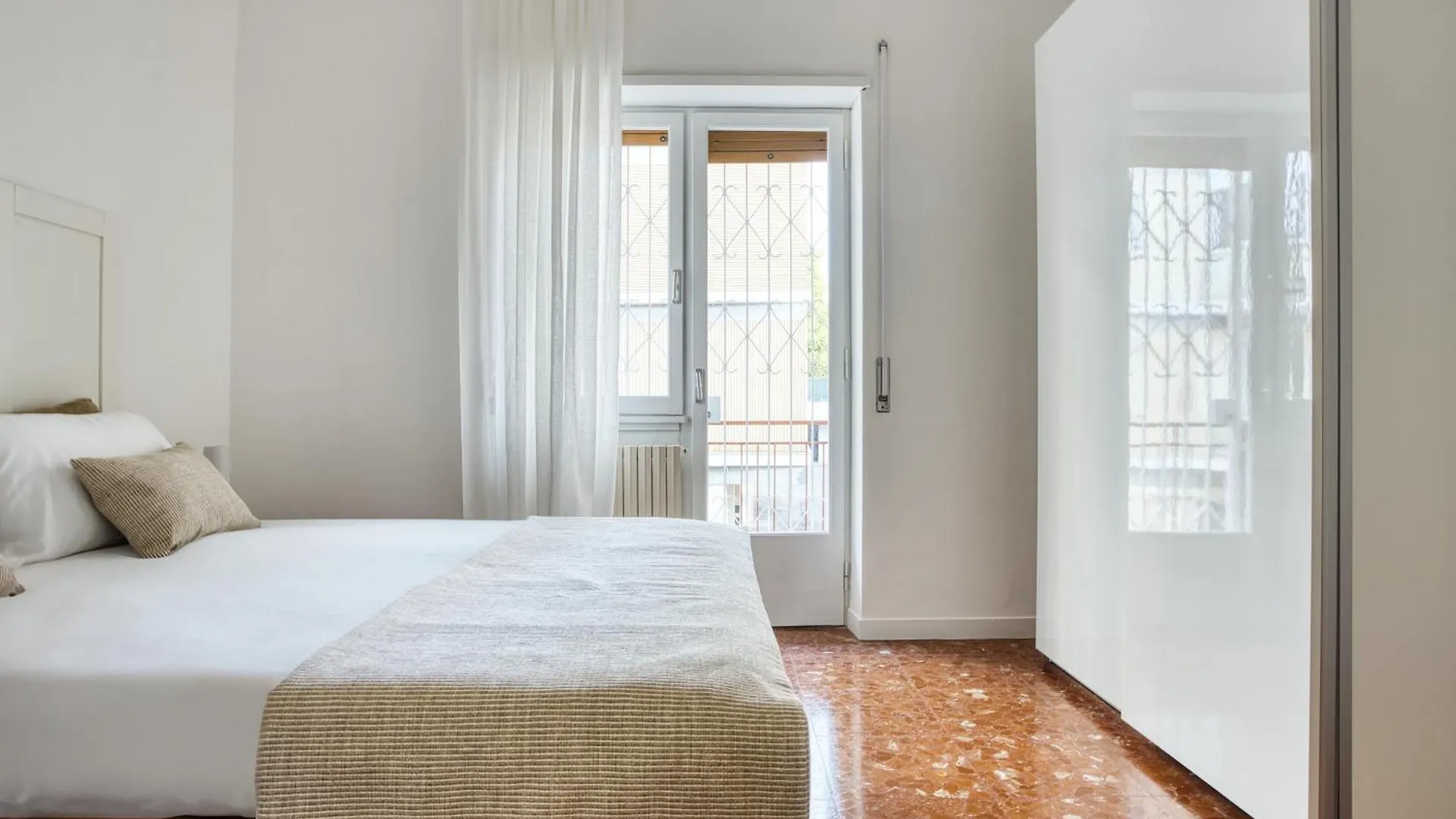 Charme Apartment In Balduina - Near St Peter Rome Italy