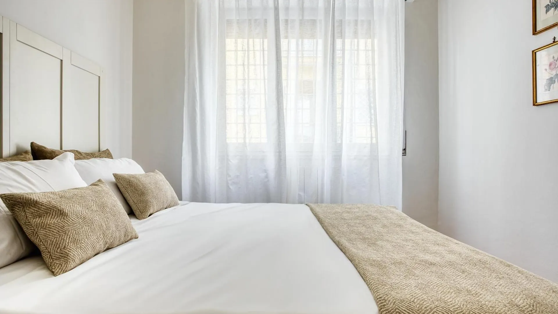 Charme Apartment In Balduina - Near St Peter Rome